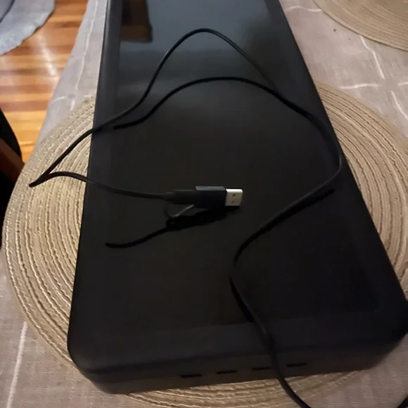 Computer stand - Picture 1 of 2